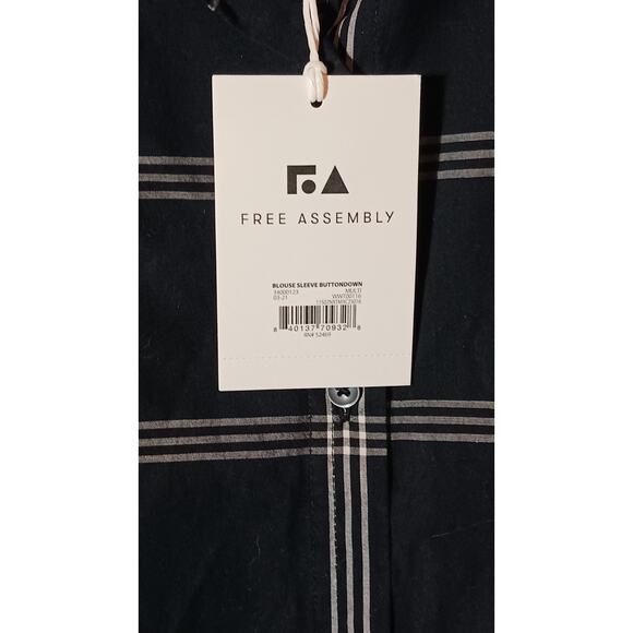 Free Assembly Womens Small Black Plaid Button Up Shirt 100% Cotton NWT - Picture 4 of 7